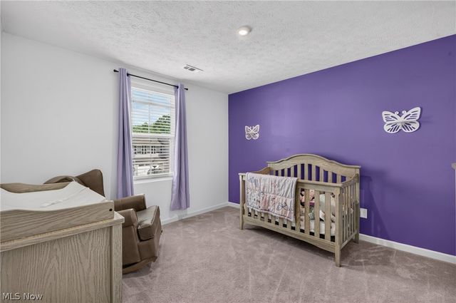 2614 Bishop Oval, Barberton, OH 44203