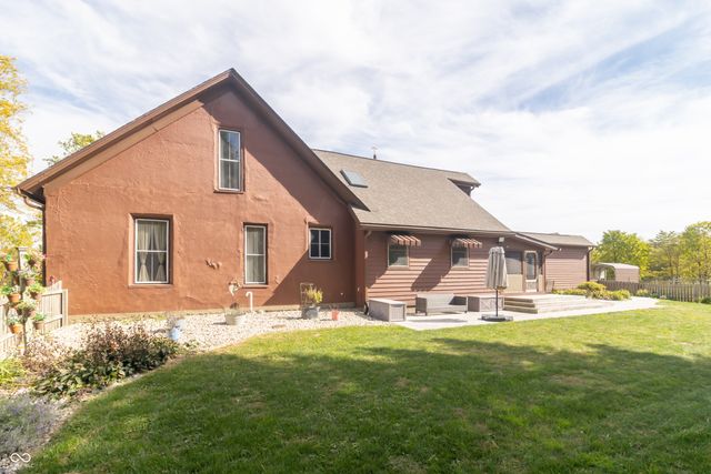 5587 E 400 S, Greenfield, IN 46140