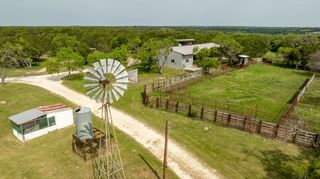 5905 N US Highway 281, Hamilton, TX 76531