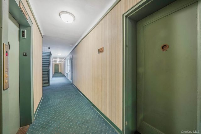 67-66 108th Street D3, Forest Hills, NY 11375