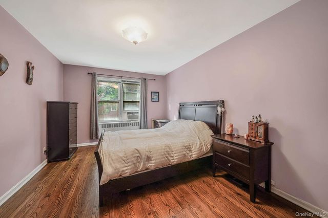 67-66 108th Street D3, Forest Hills, NY 11375