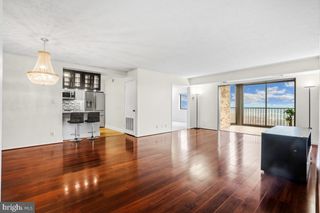 5902 MOUNT EAGLE DR #1601, Alexandria, VA 22303