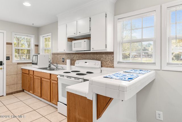 209 Dewitt Street, Jacksonville, NC 28540