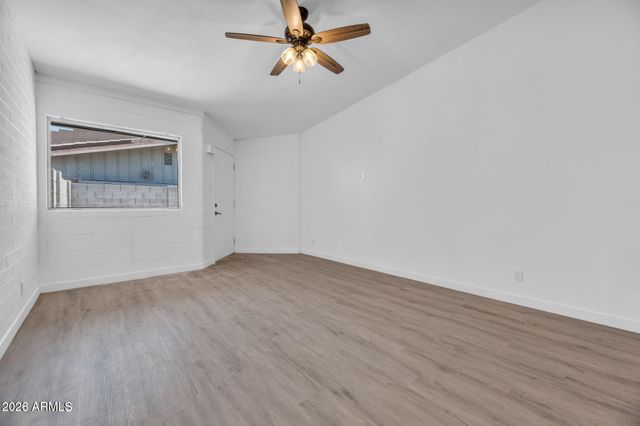 4012 N 15TH Avenue, Phoenix, AZ 85015