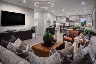 172 Palisades, Irvine, CA 92618