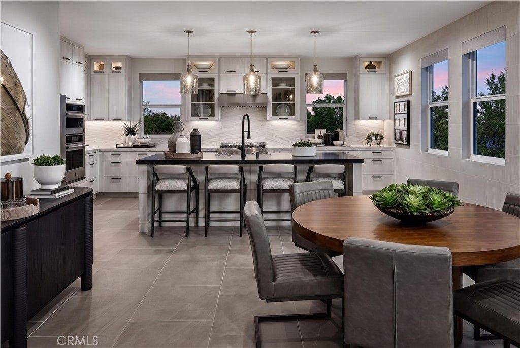 172 Palisades, Irvine, CA 92618 — photo 2