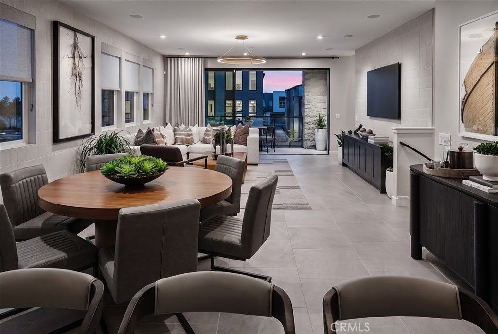 172 Palisades, Irvine, CA 92618 — photo 3