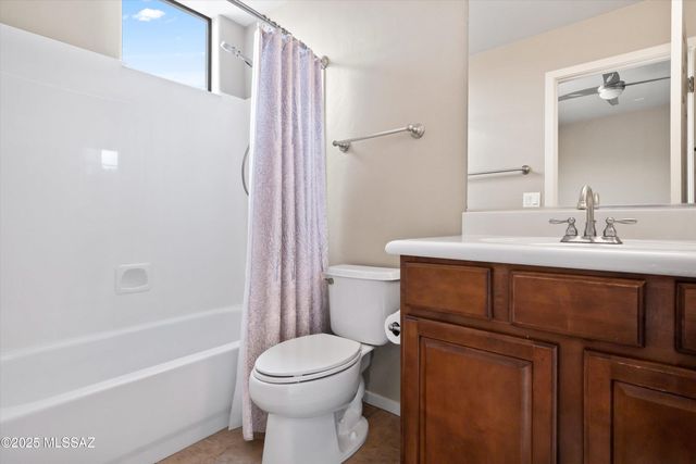 6391 N Gadd Court, Tucson, AZ 85704