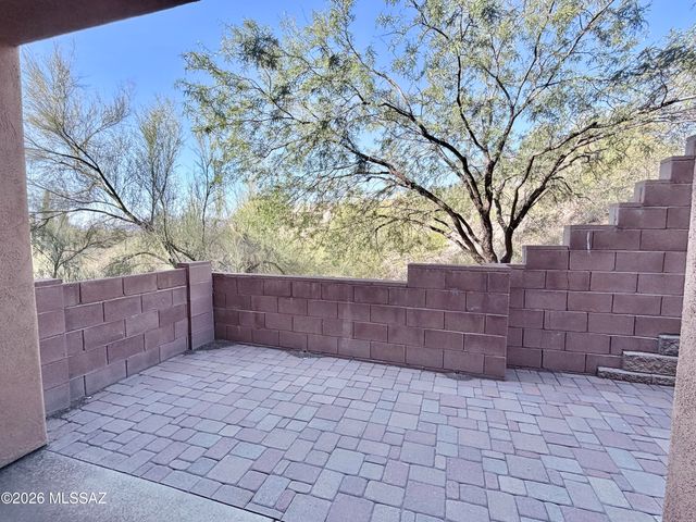 6391 N Gadd Court, Tucson, AZ 85704
