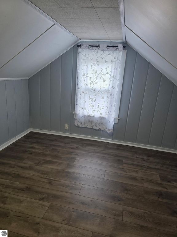 Image 18 of property listing at 118 Davis Street, St Louis, MI 48880