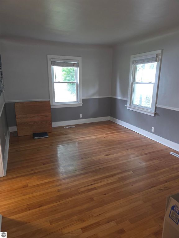 Image 19 of property listing at 118 Davis Street, St Louis, MI 48880