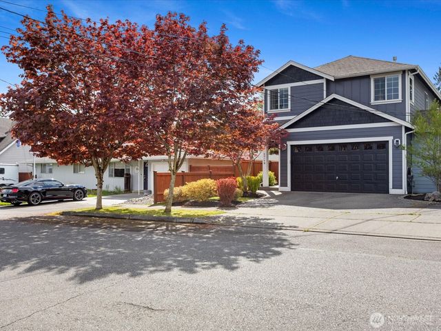2214 113th Drive SE #A, Lake Stevens, WA 98258
