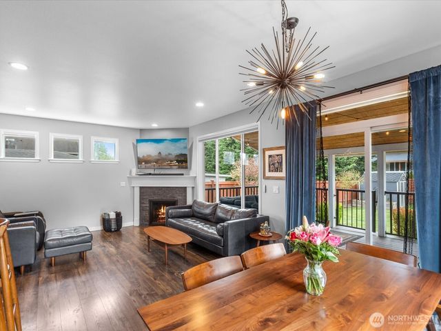 2214 113th Drive SE #A, Lake Stevens, WA 98258