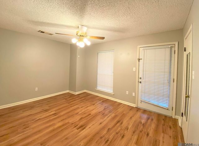 4384 Stumberg Ln, Baton Rouge, LA 70816