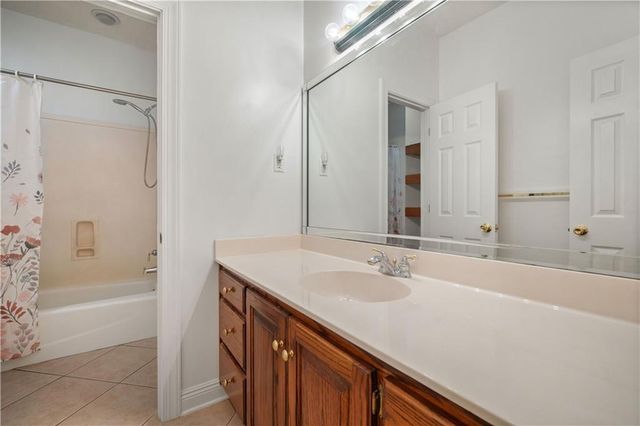13091 Holly Court, Grand Bay, AL 36541