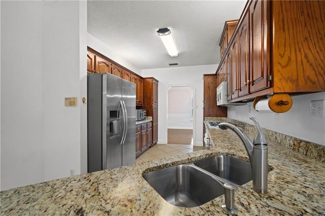 13091 Holly Court, Grand Bay, AL 36541