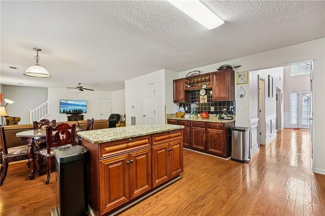 3839 Teton Pass, Ellenwood, GA 30294