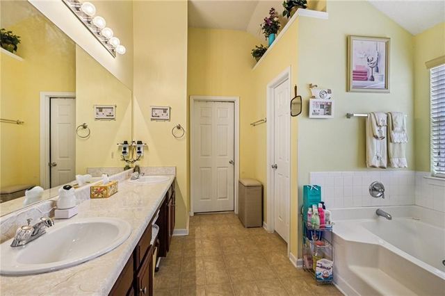 3839 Teton Pass, Ellenwood, GA 30294