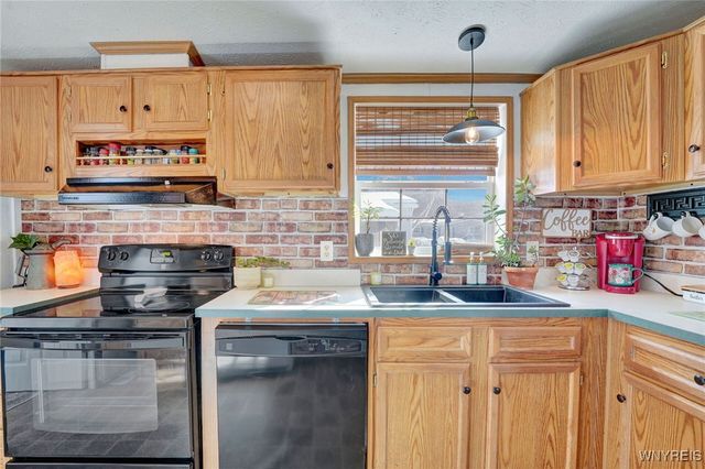 127 Sunset, Arcade, NY 14009