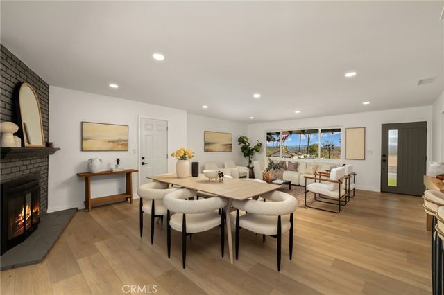 7371 Font, Riverside, CA 92509