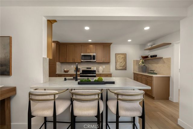 7371 Font, Riverside, CA 92509
