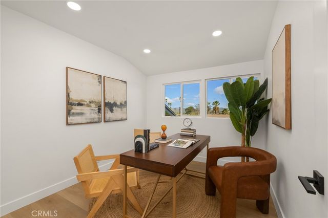 7371 Font, Riverside, CA 92509