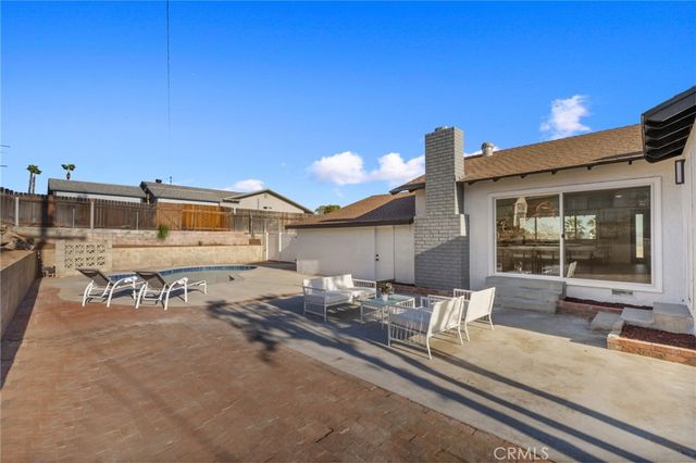 7371 Font, Riverside, CA 92509