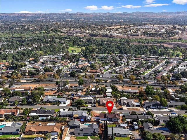7371 Font, Riverside, CA 92509