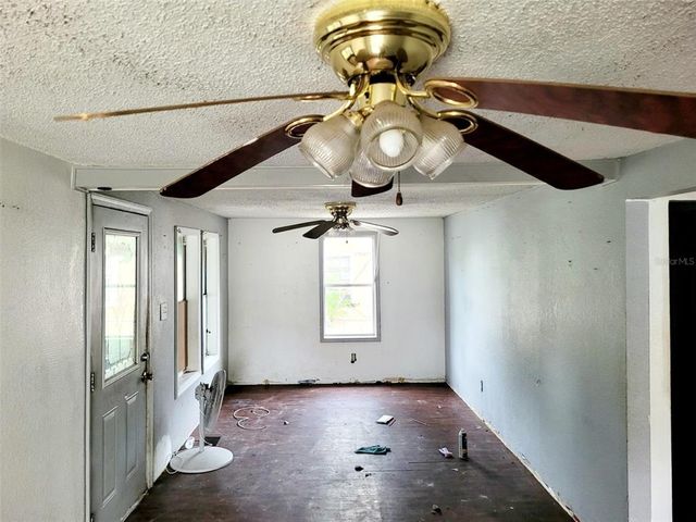 135 N JOHN STREET, Orlando, FL 32835