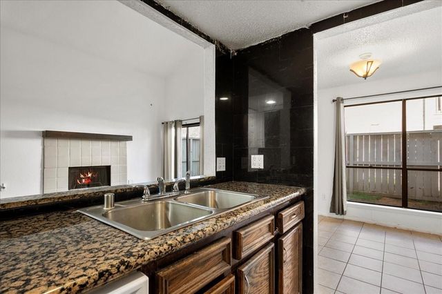 9572 Windswept Lane 9572, Houston, TX 77063