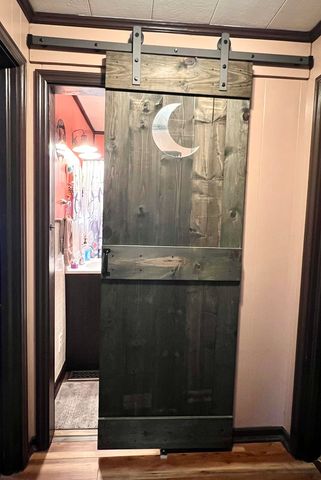 107 Lancaster Dr, Hopkinsville, KY 42240