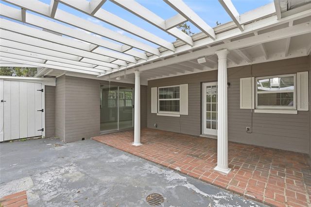 724 BRAIDWOOD LANE, Orlando, FL 32803
