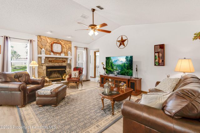 12209 Genter Drive, Spring Hill, FL 34609