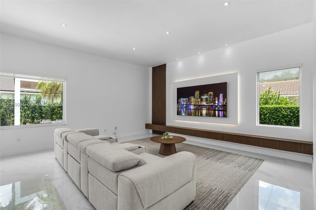 7262 SW 120th Ave, Miami, FL 33183
