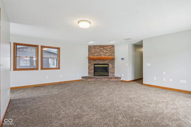 1751 E Main Street, Greenfield, IN 46140