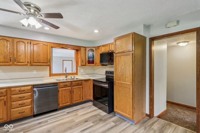 1751 E Main Street, Greenfield, IN 46140