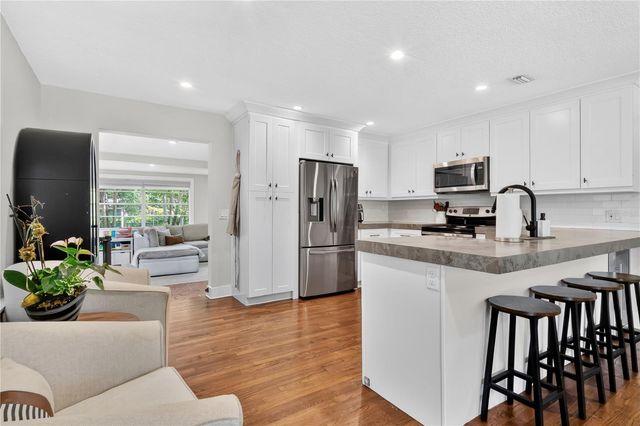 1809 FLORINDA DRIVE, Orlando, FL 32804