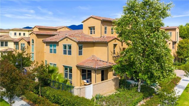 65 Finch, Lake Forest, CA 92630