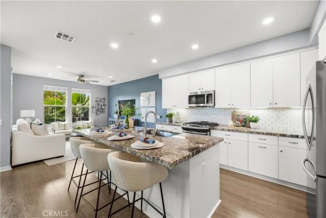 65 Finch, Lake Forest, CA 92630