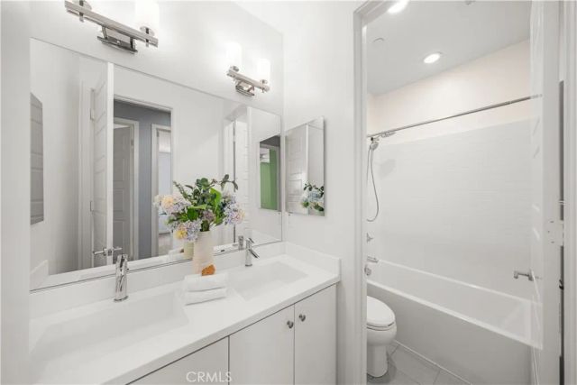 65 Finch, Lake Forest, CA 92630
