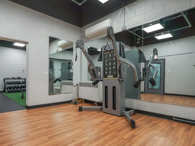 3550 N Lake Shore Drive 1011, Chicago, IL 60657