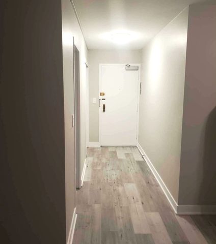 3550 N Lake Shore Drive 1011, Chicago, IL 60657