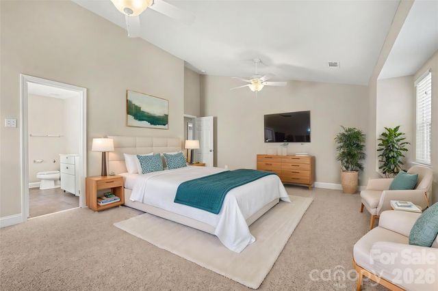9228 Seamill Road, Charlotte, NC 28278