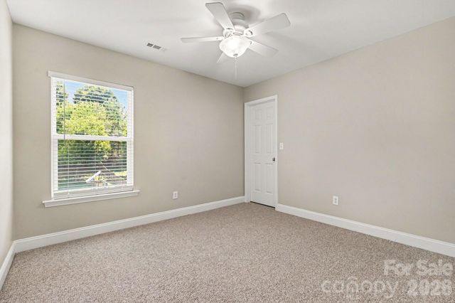 9228 Seamill Road, Charlotte, NC 28278