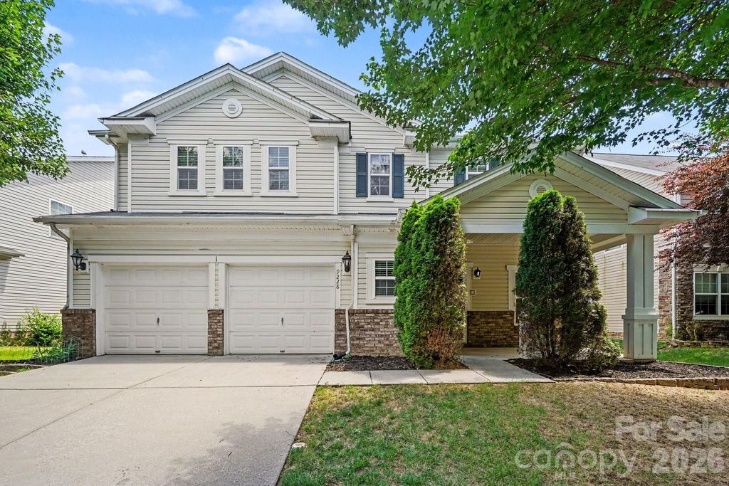 9228 Seamill Road, Charlotte, NC 28278