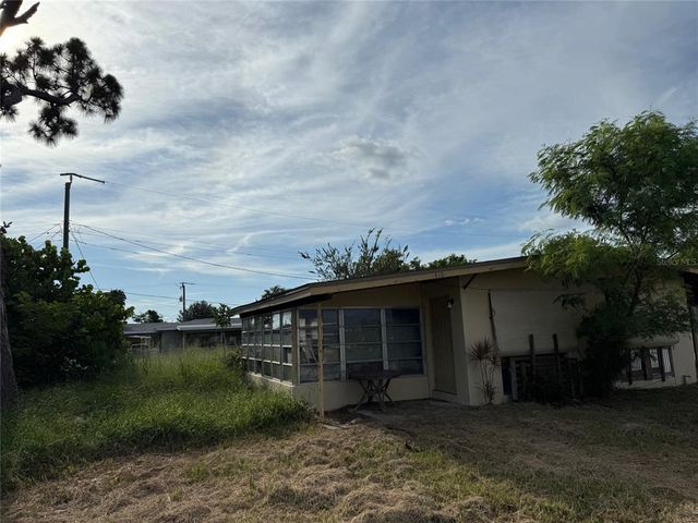 410 DALTON BOULEVARD, Port Charlotte, FL 33952