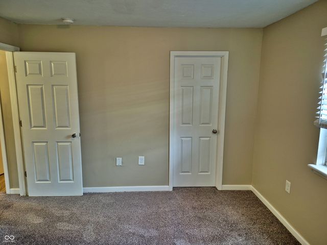 47 Port Sylvia Drive, Indianapolis, IN 46224