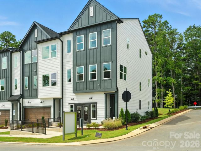 7937 Cedarsmith Court, Charlotte, NC 28217