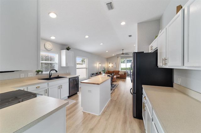 5669 SW 41ST STREET, Ocala, FL 34474