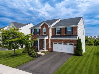 357 Ranchero Drive, Moon/crescent Twp, PA 15108